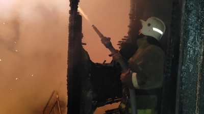 Пожар в Сухуме. Накануне на улице Кабардинской загорелся частный дом