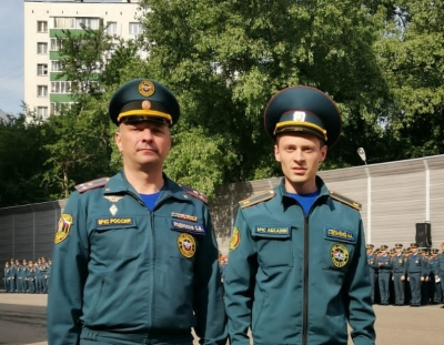 Приказом министра по чрезвычайным ситуациям Республики Абхазия, генерал-лейтенанта Льва Квициния, четверым  выпускникам Академии государственной пожарной службы МЧС России присвоено  воинское звание «лейтенант»
