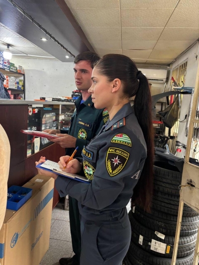 Госпожнадзора МЧС совершил внеплановую проверку на территории авторыночного комплекса